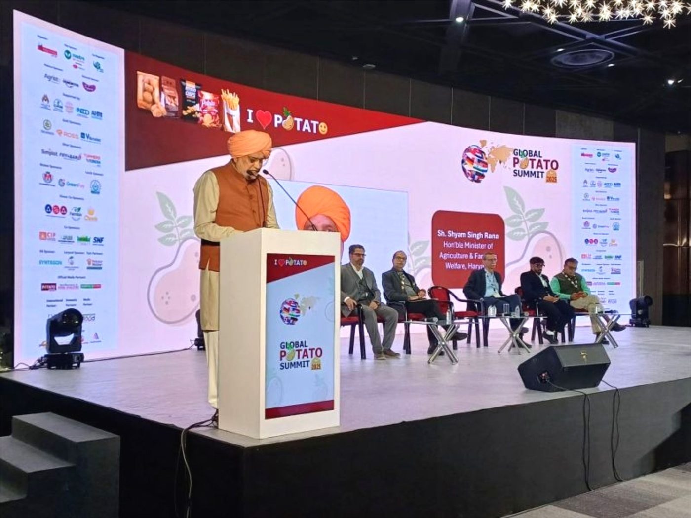 Haryana Agriculture Minister Shyam Singh Rana speaking at the first Global Potato Summit